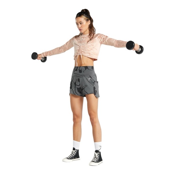 💪✨ Meet “The Power Move Gymshark Shorts” ✨💪 - Picture 4 of 11